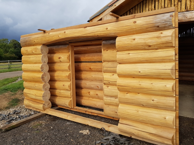 Piece-en-Piece log home panels